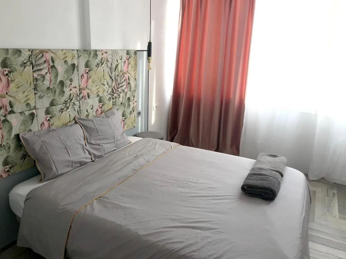 Apartment With 3 Bedrooms In Arona With Wonderful Sea View Shared Pool Furnished Terrace 20 M From The Beach Playa de las Américas Spanien